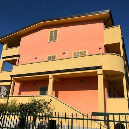 Casa Taverna - Casa De Seta Tatil Evi *